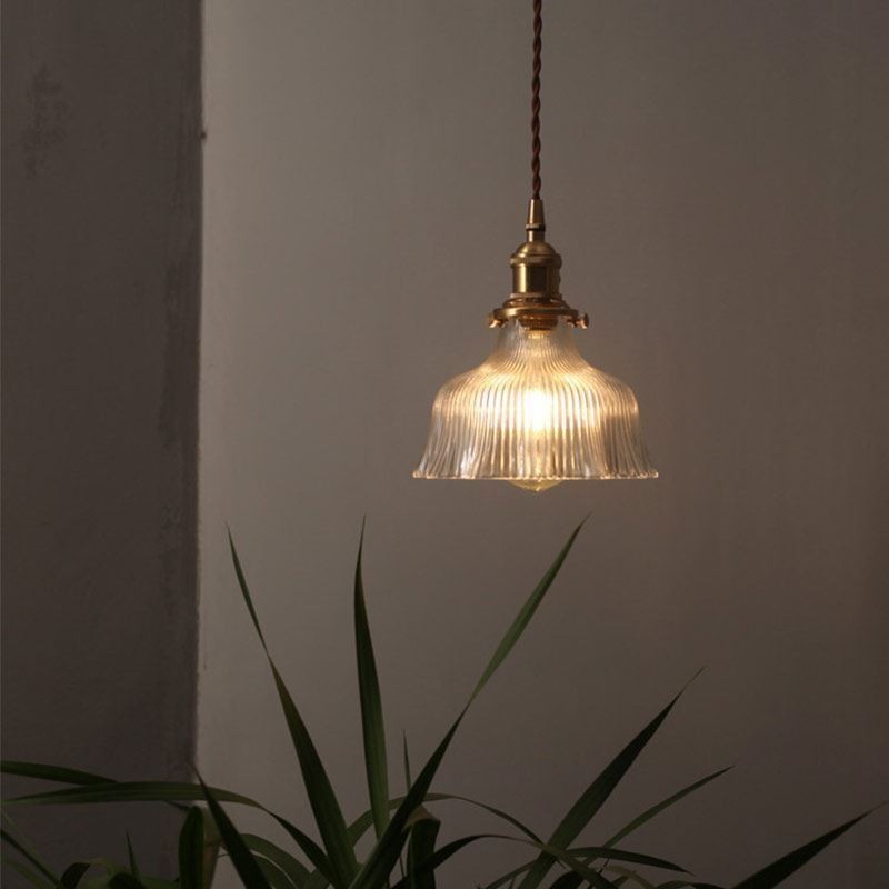 Lampada a sospensione grande a cupola in vetro trasparente rigato con supporto in ottone e interruttore a torsione