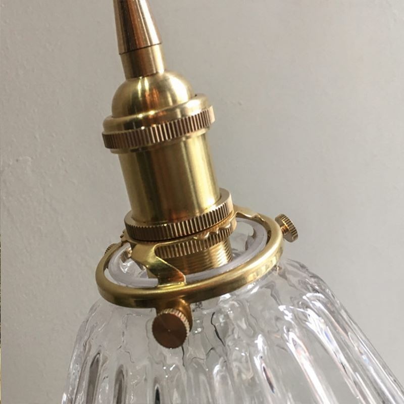 Lampada a sospensione in vetro trasparente a coste con dettaglio diamante, ottone