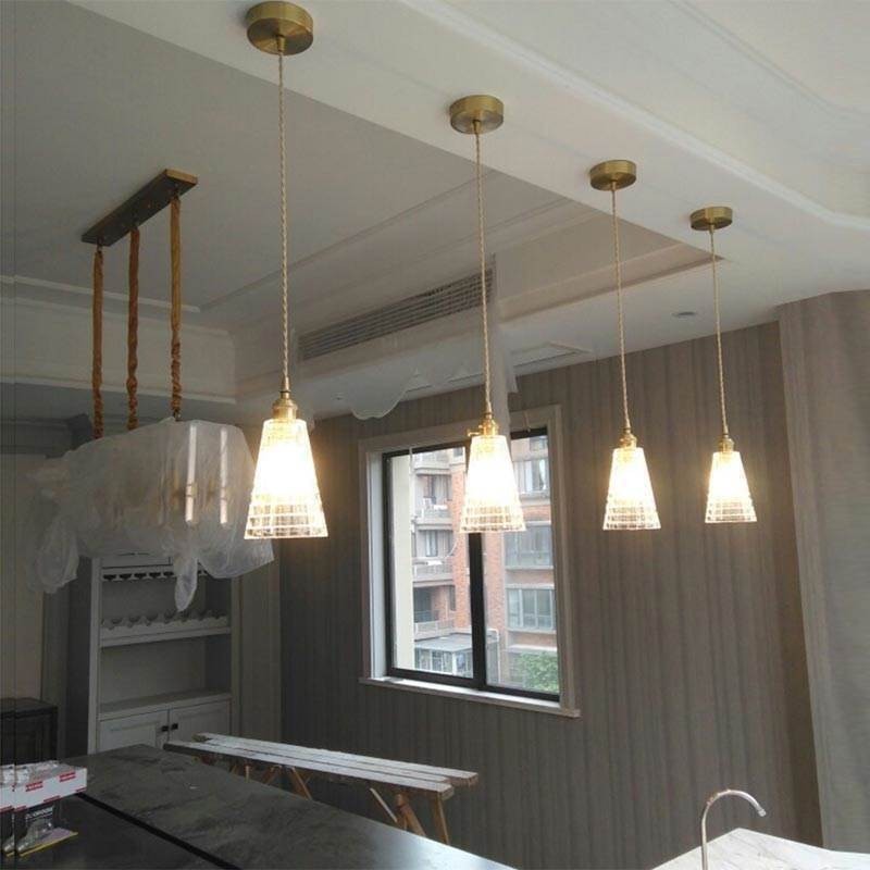 Lampada a sospensione quadrata in vetro trasparente a coste, ottone, interruttore a torsione