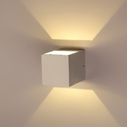 Applique da parete moderna galvanosteggiata, colori assortiti, LED integrato