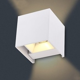 Applique da parete LED integrato 6W moderna in metallo