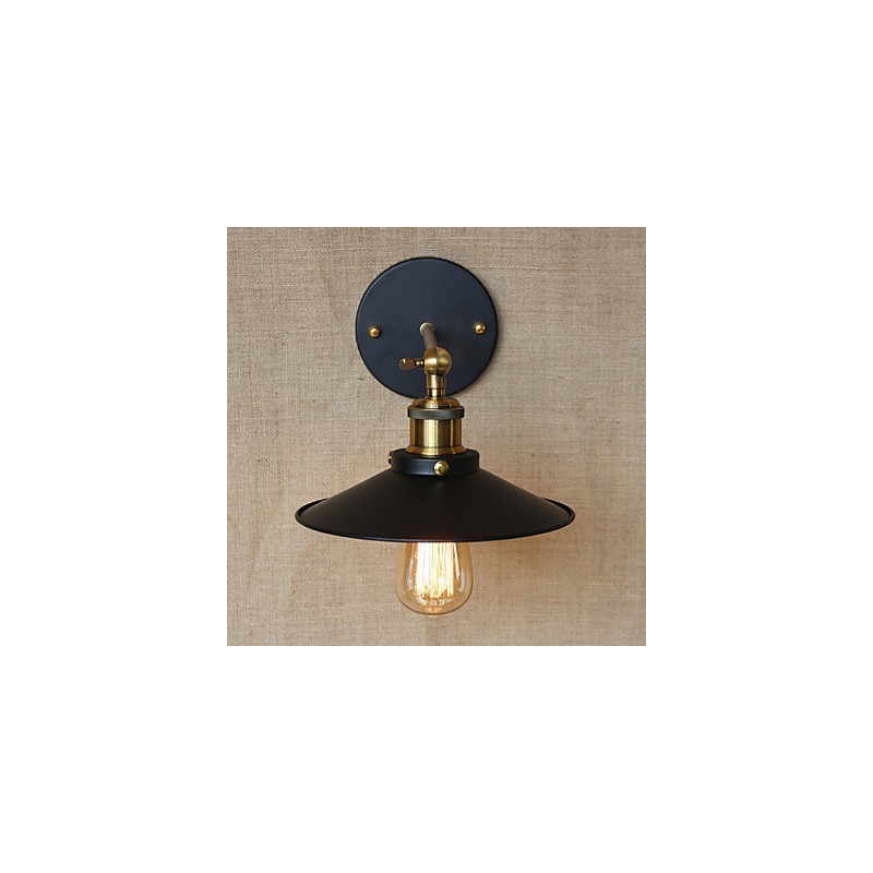 Applique da parete rustica in metallo oro e nero con lampadina E26/E27