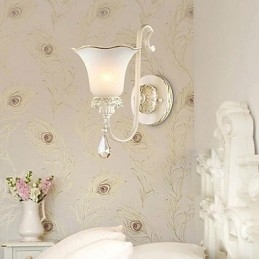Applique da parete in ferro battuto stile europeo per camera da letto