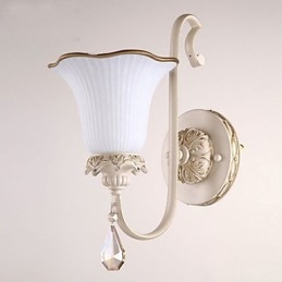Applique da parete in ferro battuto stile europeo per camera da letto