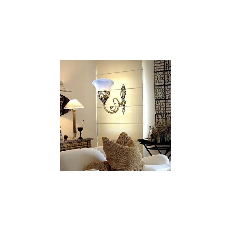 Applique da parete classica in bronzo con paralume in vetro moiré bianco 220V