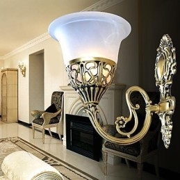 Applique da parete classica in bronzo con paralume in vetro moiré bianco 220V