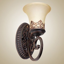 Applique da parete vintage 1 luce in resina con paralume in vetro beige