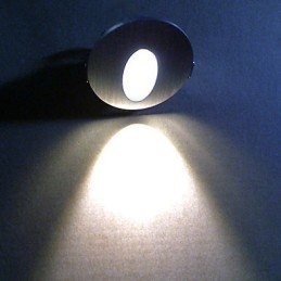 Applique da parete a filo moderna contemporanea in metallo con LED integrato