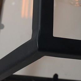 Applique da parete retrò in ferro nero con paralume in vetro trasparente