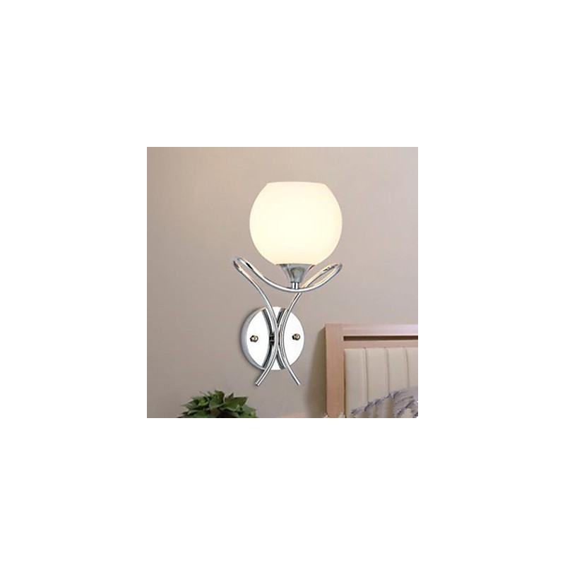 Applique da parete moderna cromata con vetro bianco 30 x 20 x 30 cm