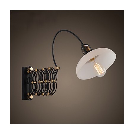 Applique da parete telescopica in ferro stile vintage industriale nero con paralume in vetro bianco