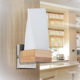 Applique da parete classica mini in legno/bambù finitura ottone
