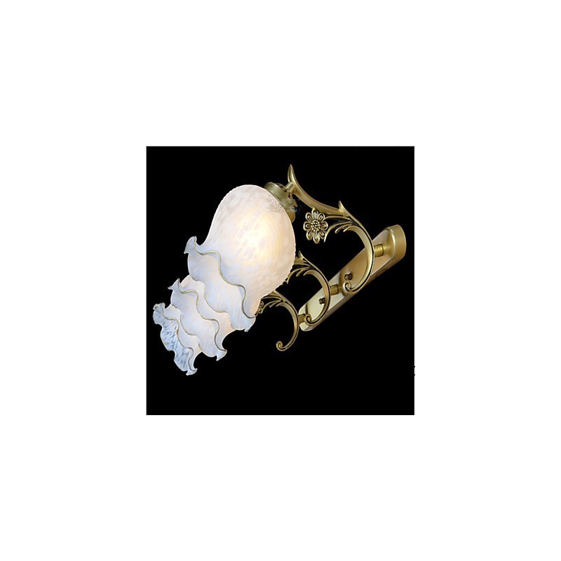Applique da parete classica in metallo bronzo con paralume in vetro bianco 3 luci E26/E27