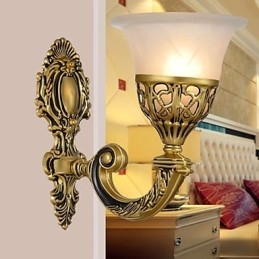 Applique da parete LED moderna bronzo e vetro bianco E26/E27