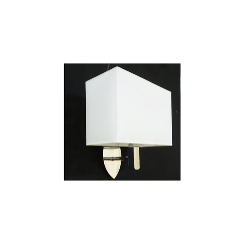 Applique da parete classica in ferro con paralume conico bianco