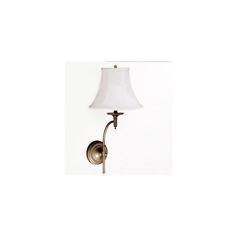 Applique da parete in stile country ottone antico con paralume in tessuto bianco