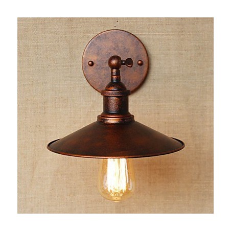 Applique da parete rustica in bronzo rosso con paralume nostalgico