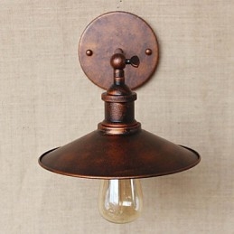 Applique da parete rustica in bronzo rosso con paralume nostalgico