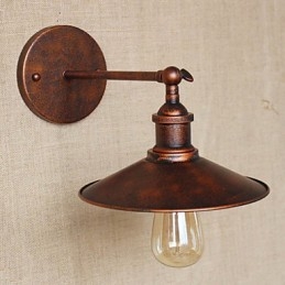 Applique da parete rustica in bronzo rosso con paralume nostalgico
