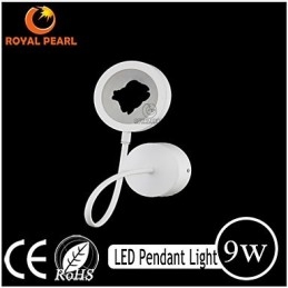 Applique da parete LED moderna con braccio oscillante per soggiorno