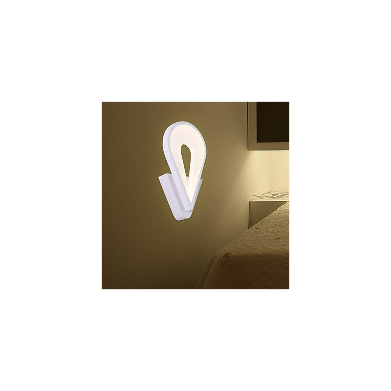 Applique da parete moderna in metallo e vetro con LED integrato 12 W bianca