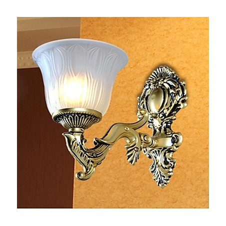 Applique da parete classica in metallo bronzo e vetro bianco