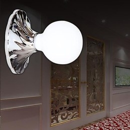 Applique da parete moderna contemporanea in metallo finitura cromo