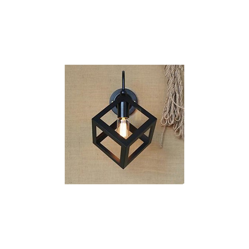 Applique da parete industriale quadrata nera decorativa 37x31x37 cm
