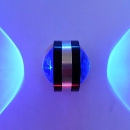 Applique da parete a filo in metallo argento moderna contemporanea con LED integrato
