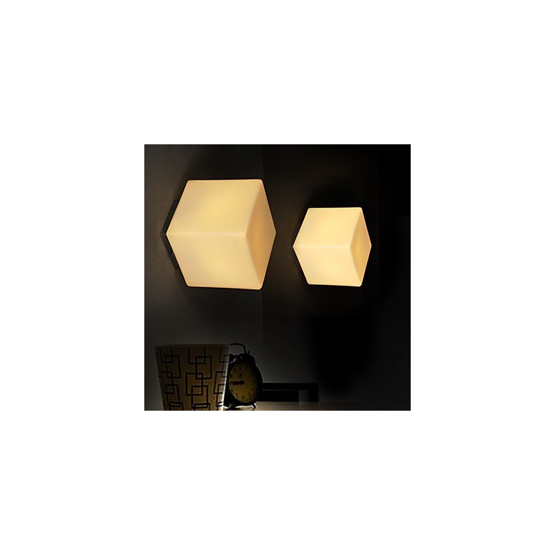 Applique da parete a filo LED in vetro e metallo, stile moderno