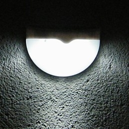 Applique da parete solare LED bianca con controllo suono e luce 2 W