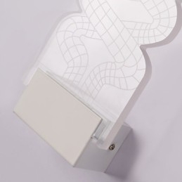 Applique da parete a filo LED moderna in metallo