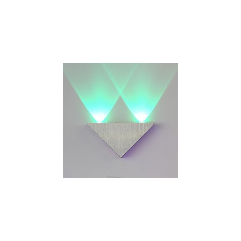 Applique da parete LED integrato moderna in metallo spazzolato verde