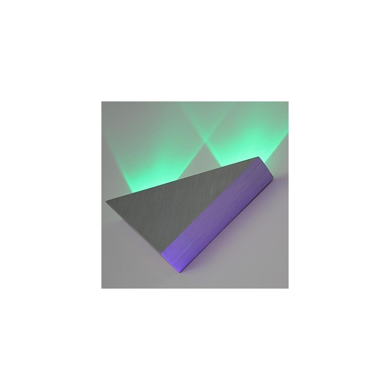 Applique da parete LED integrato moderna in metallo spazzolato verde