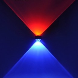 Applique da parete a filo moderna contemporanea in metallo anodizzato LED