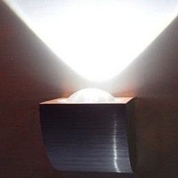 Applique da parete Mini Style in metallo moderno contemporaneo LED bianco