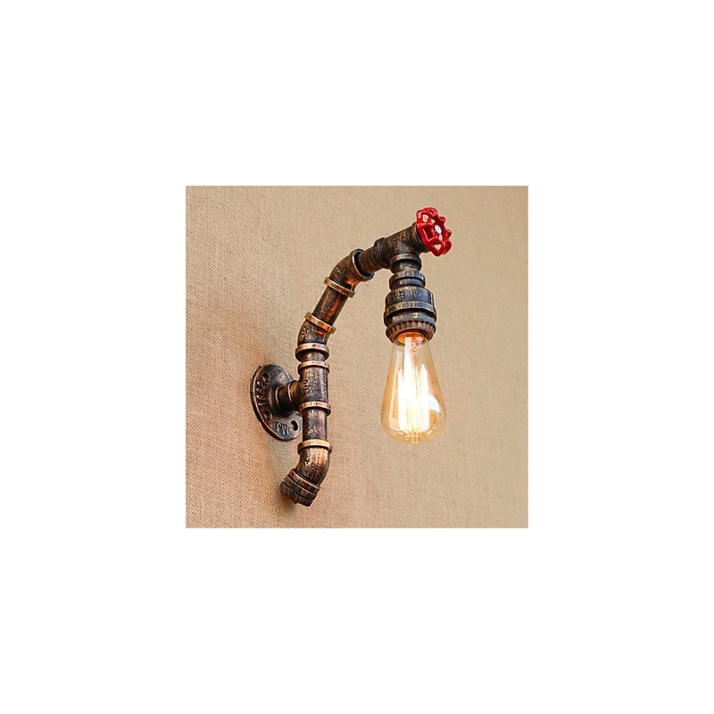 Applique da parete rustica in ottone anticato con luce ambientale