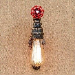 Applique da parete rustica in ottone anticato con luce ambientale