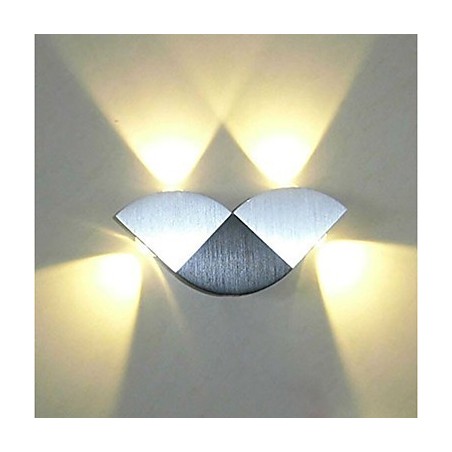 Applique da parete mini con luce ambientale multicolore integrata, colore casuale