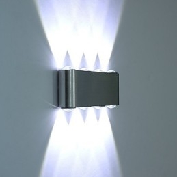 Applique da parete LED moderna in alluminio finitura spazzolata 19 x 3 x 7 cm