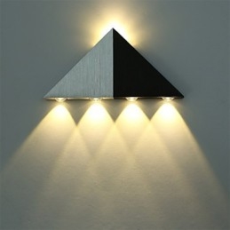 Applique da parete LED triangolare in alluminio, luce su e giù, 23,5 x 11,7 cm