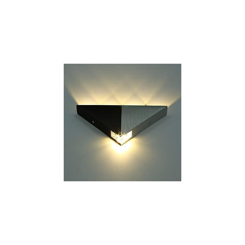 Applique da parete LED triangolare in alluminio, luce su e giù, 23,5 x 11,7 cm