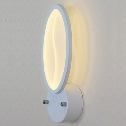 Applique da parete moderna contemporanea con LED integrato e luce ambientale