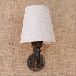 Applique da parete rustica in ottone con paralume in tessuto E27