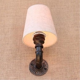 Applique da parete rustica in ottone con paralume in tessuto E27