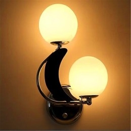 Applique da parete moderna contemporanea argento luce ambientale E27 2 lampadine incluse