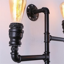 Applique da parete industriale vintage nera in tubo con 3 luci
