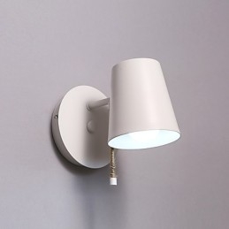 Applique da parete moderna contemporanea con luce ambientale