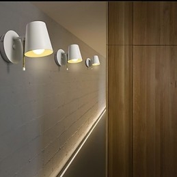 Applique da parete moderna contemporanea con luce ambientale