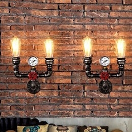 Applique da parete vintage industriale in metallo a 2 luci